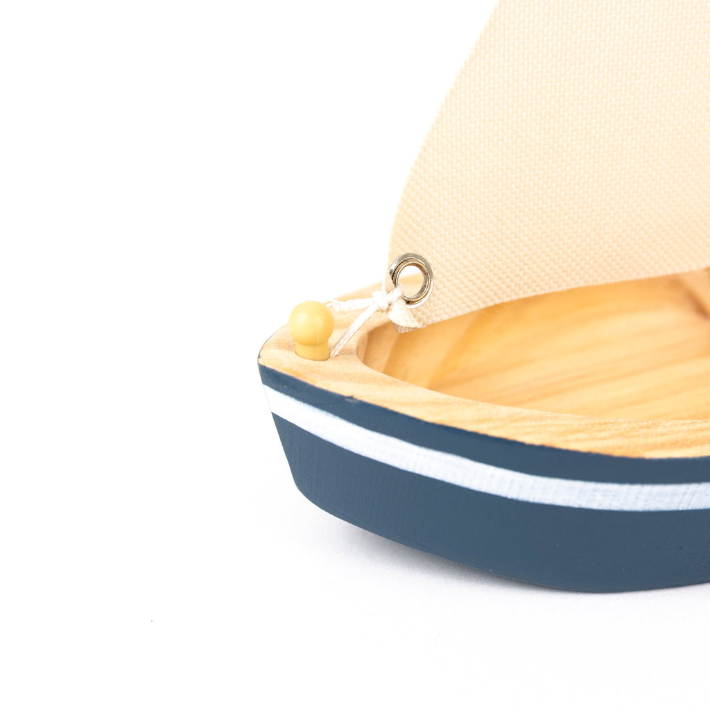 Egmont Toys Gatto Malo sulla barca a vela in legno - foto 4