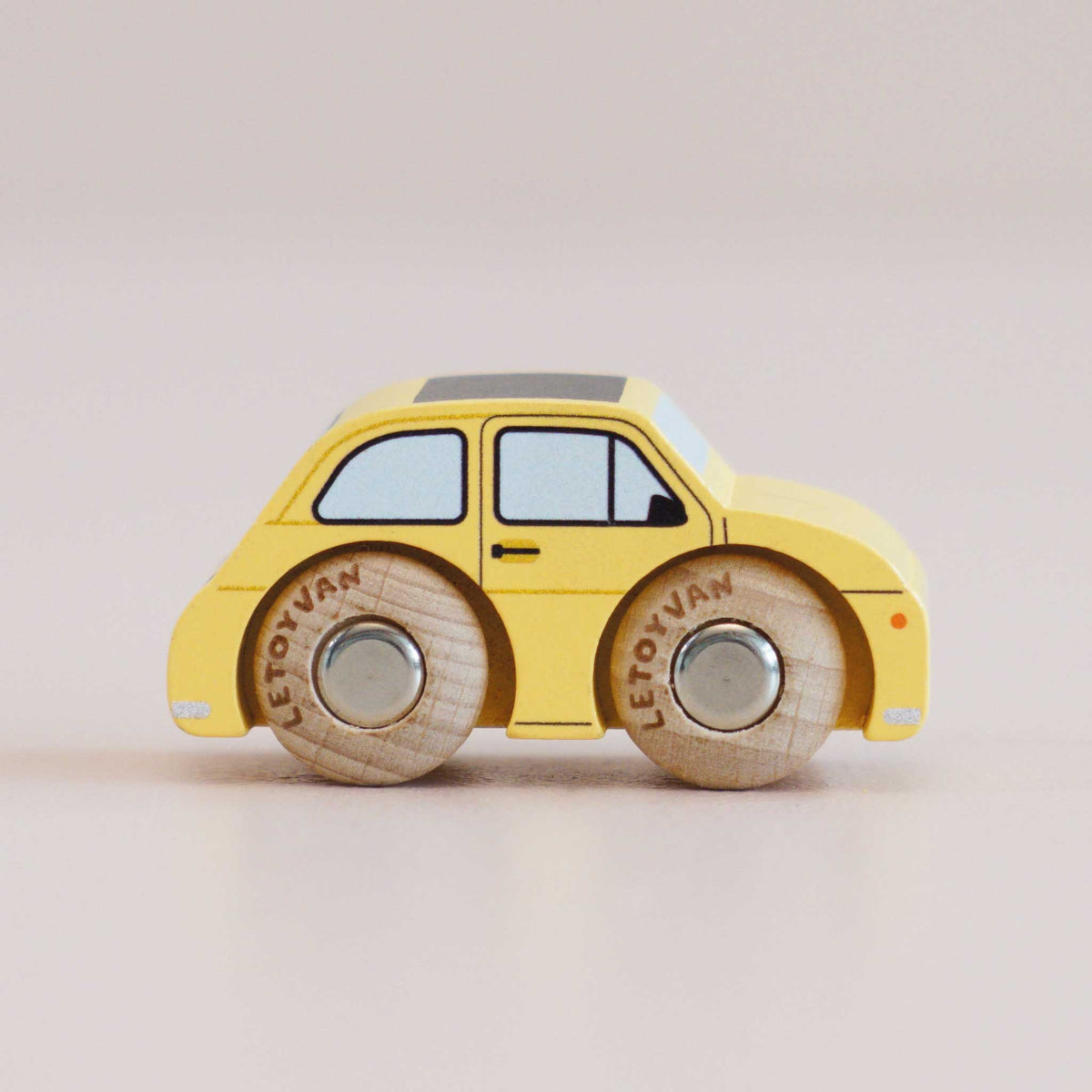 Le Toy Van No. 10 Fifi - utilitaria in legno Classic Car Collection - foto 2