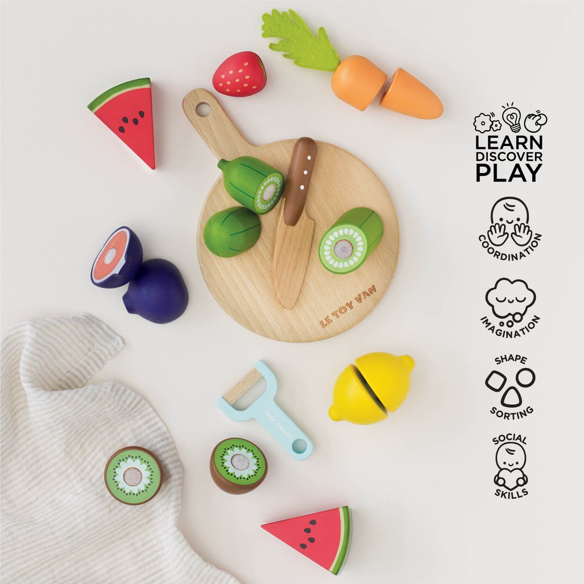 Le Toy Van Tagliere con frutta e verdura da tagliare in legno - foto 4