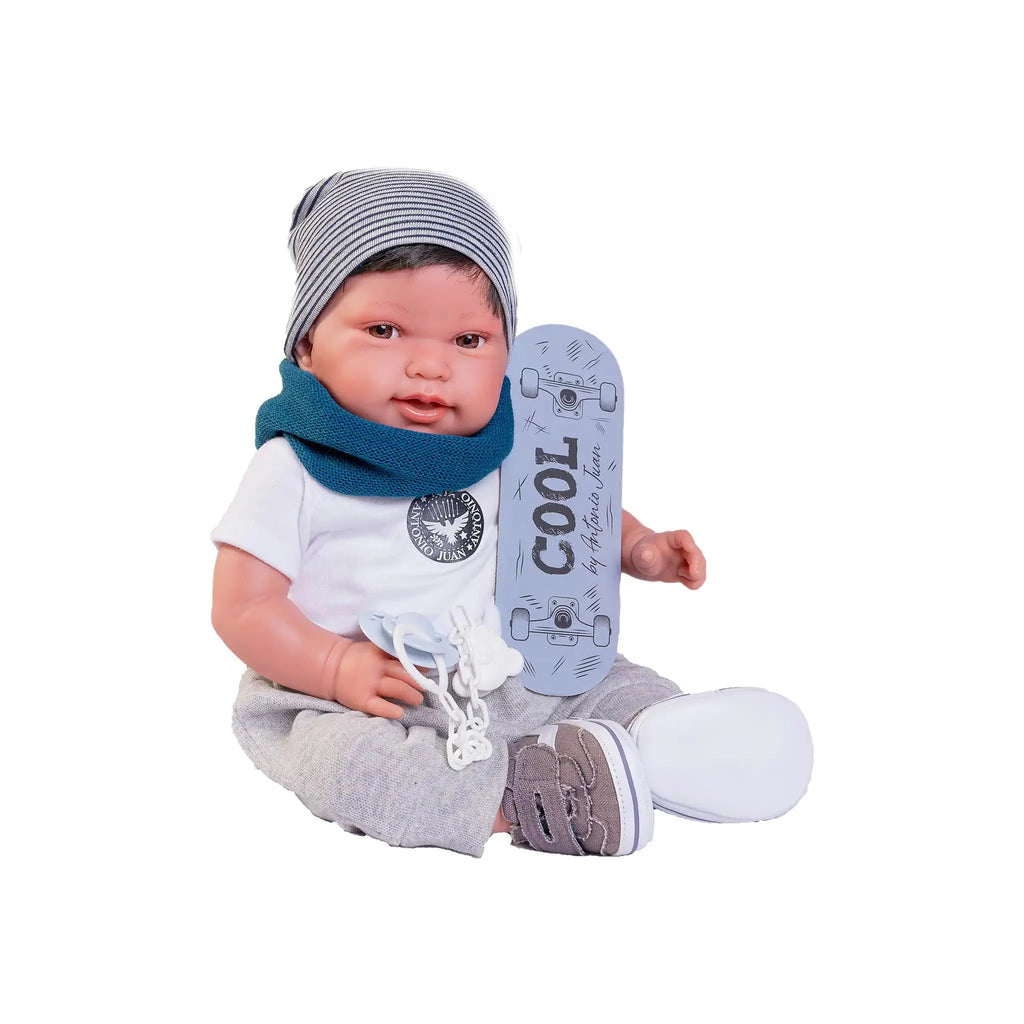 Antonio Juan Bambolotto Neonato Pipo skater con skateboard 42 cm - foto 3